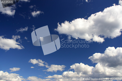 Image of Fluffy clouds