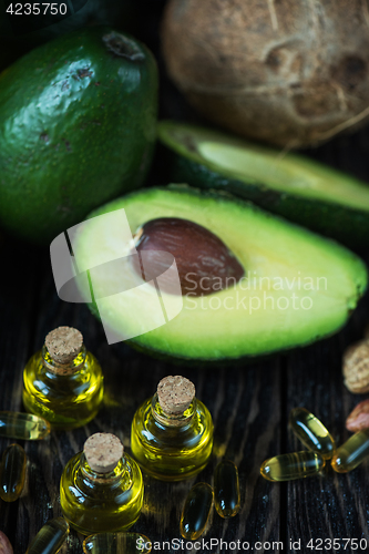 Image of Oil of avocado and fish oil