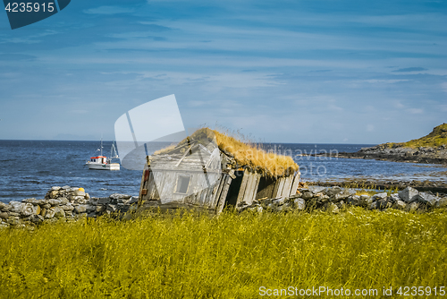 Image of Wrecked house in Vaeroy