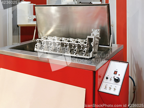 Image of Ultrasonic Cleaning Machine