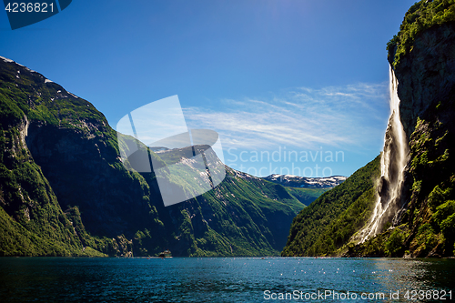 Image of Waterfall Seven Sisters.