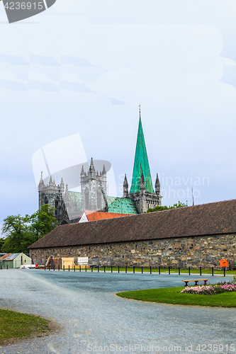 Image of maintenance of the Cathedral