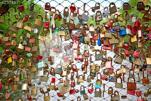 Image of Love Locks on the bridge railing