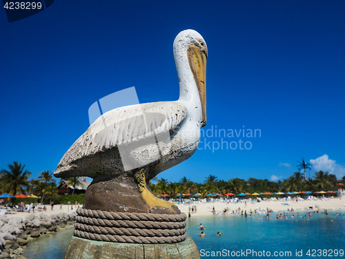 Image of Pelican Statue