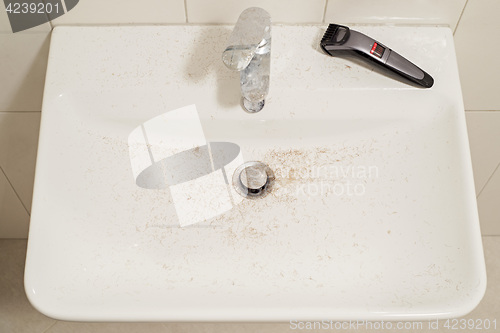 Image of sink after shave