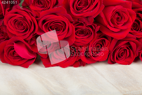 Image of Valentine gift red roses