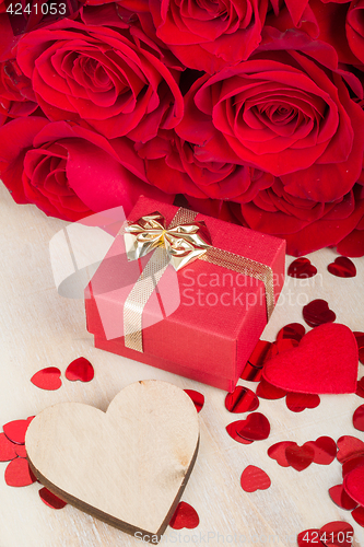 Image of Valentine gift red roses