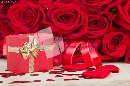 Image of Valentine gift red roses