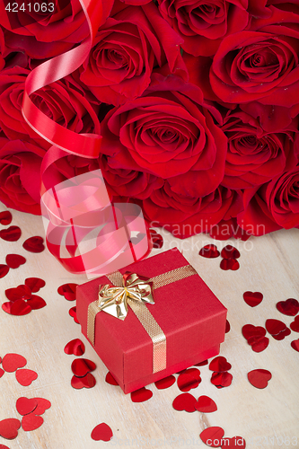 Image of Valentine gift red roses