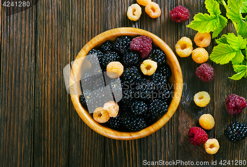 Image of fresh berries