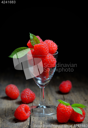 Image of Raspberries in small glass 