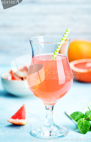 Image of grapefruit and juice
