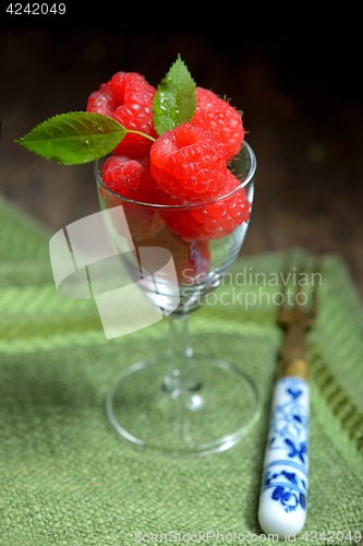 Image of Raspberries in small glass