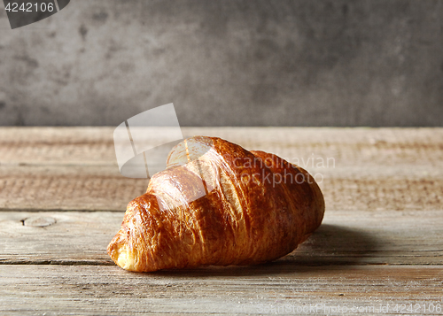 Image of freshly baked croissant