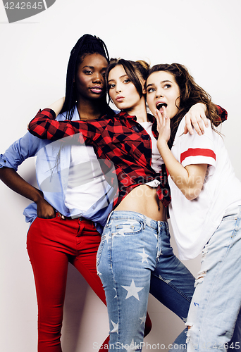 Image of diverse multi nation girls group, teenage friends company cheerful having fun, happy smiling, cute posing isolated on white background, lifestyle people concept, african-american and caucasian 