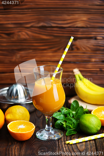 Image of fruits and juice