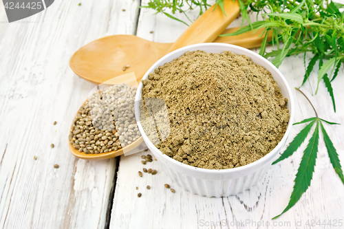 Image of Flour hemp in bowl with spoons on board