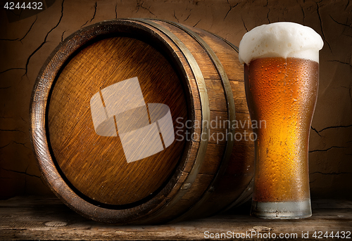 Image of Beer in cask and glass