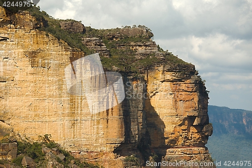 Image of Cliffs in the Blue mountains