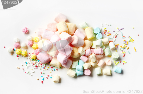 Image of heap of marshmallows