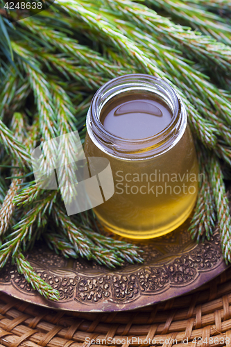 Image of syrup made of pine