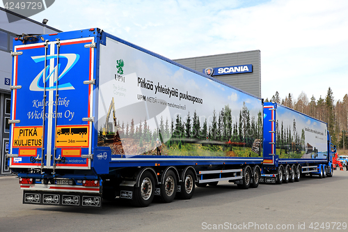 Image of Woodchip Truck Long Transport