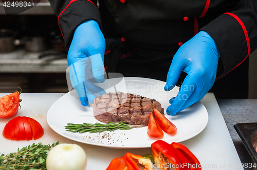 Image of Chef set grilled meat