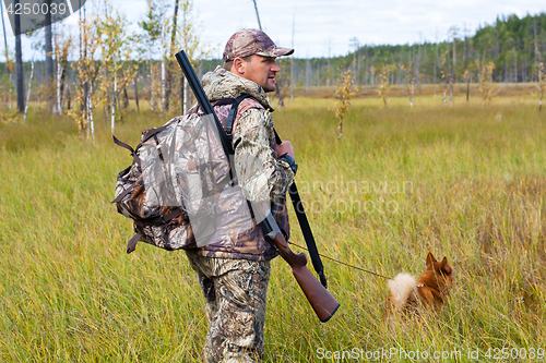 Image of hunting on the swamp