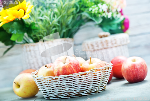 Image of apples
