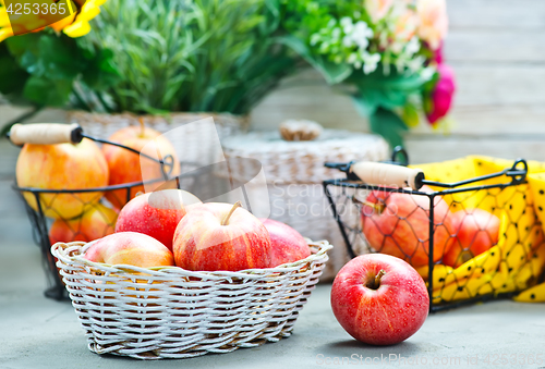Image of apples