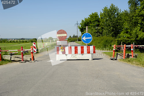 Image of Road block