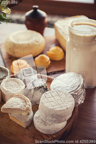 Image of Set of different cheese