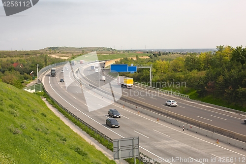 Image of Highway with low traffic