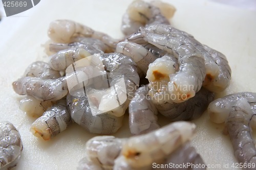 Image of Whole raw prawns