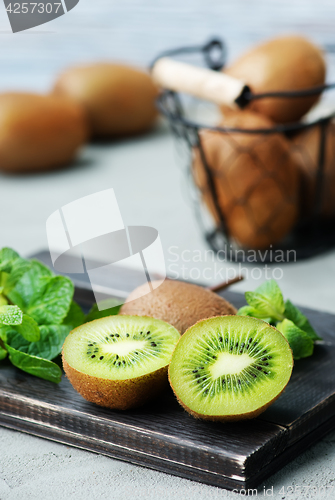 Image of kiwi