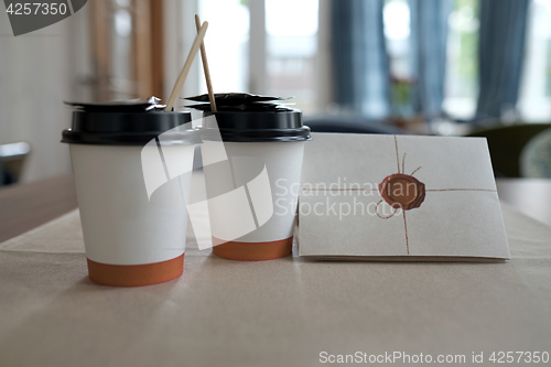 Image of takeaway coffee  cup