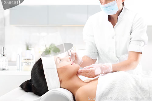 Image of Lifting facial aesthetic medicine