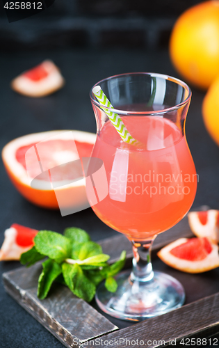 Image of grapefruit juice