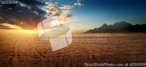 Image of Egyptian rocky desert