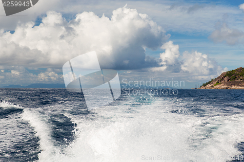 Image of indian ocean and leaving boat trace on water