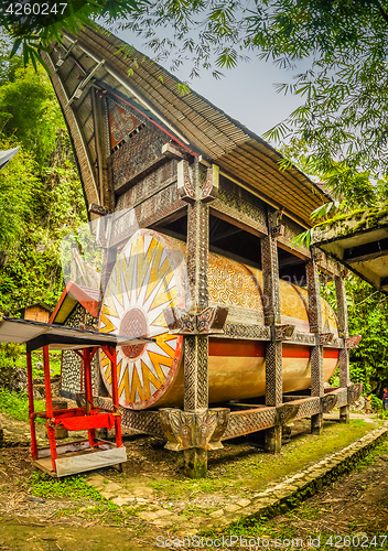 Image of Traditional grave in Kete Kesu