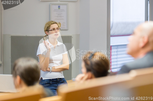 Image of Instructor teaching first aid cardiopulmonary resuscitation workshop.