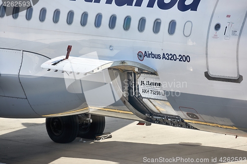 Image of Aircraft Ground Handling