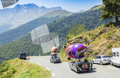 Image of Senseo Caravan in Pyrenees Mountains - Tour de France 2015