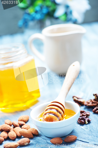 Image of honey with nuts