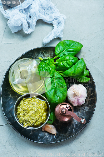 Image of pesto