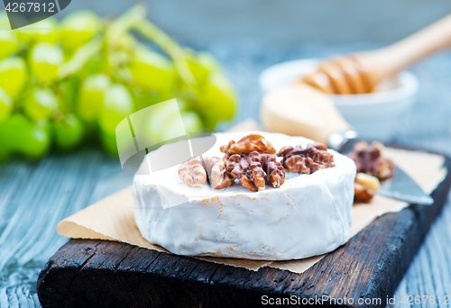 Image of camembert