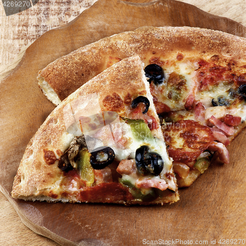 Image of Pepperoni and Black Olives Pizza