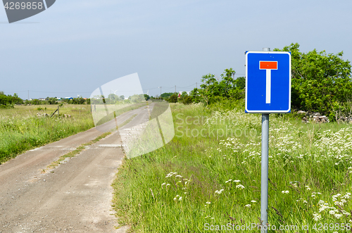 Image of Dead end gravel road