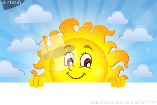 Image of Happy lurking sun theme image 2